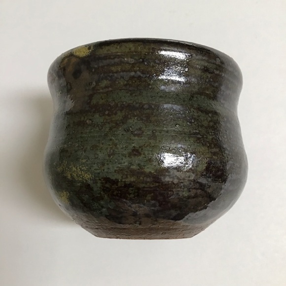Studio Art Pottery Tea Bowl Sake Cup Handmade Green Glaze Brown Signed Vintage - Picture 6 of 16